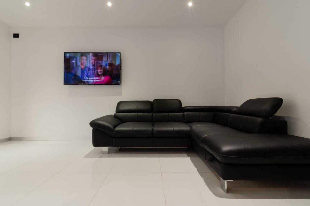 Ezra Luxury Apartments Năvodari Εξωτερικό φωτογραφία